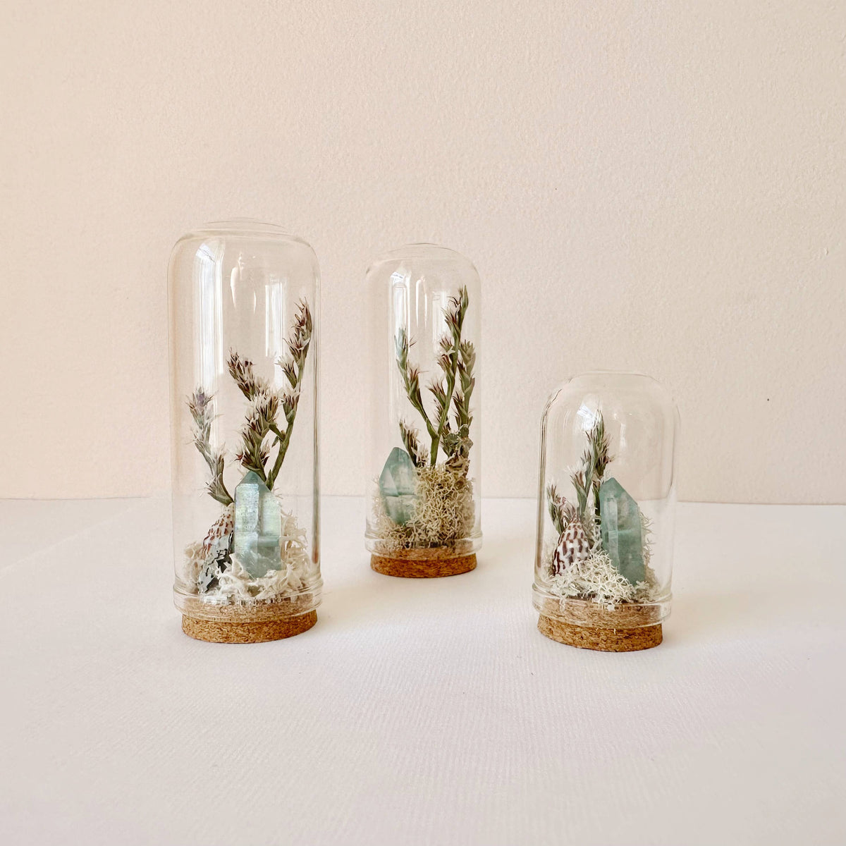 Saltwater Breeze Mini Terrarium Crystal Beach Desk Decor: 2.75"