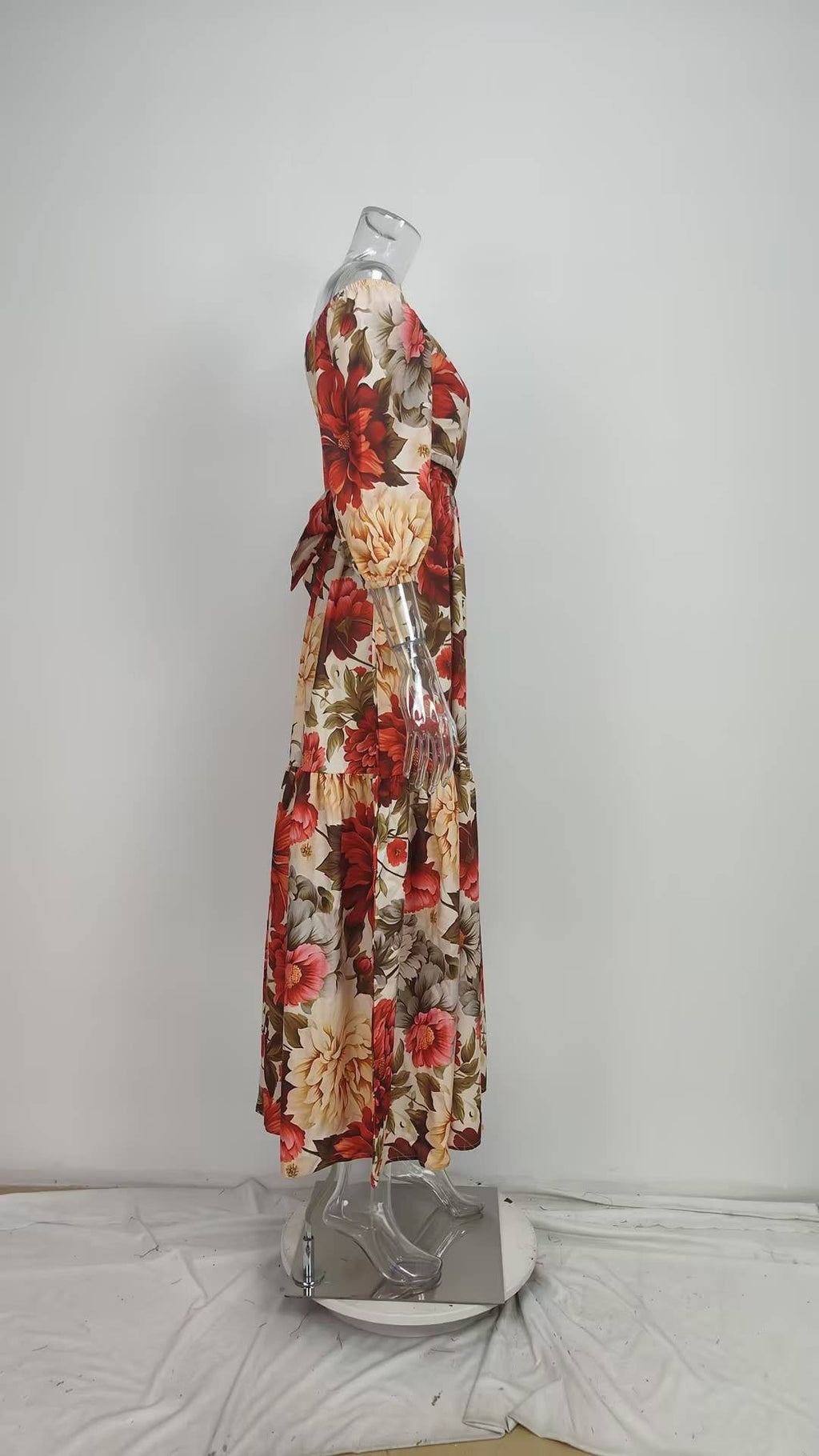 Elegant print V-neck long dress with wide skirt: Red / M