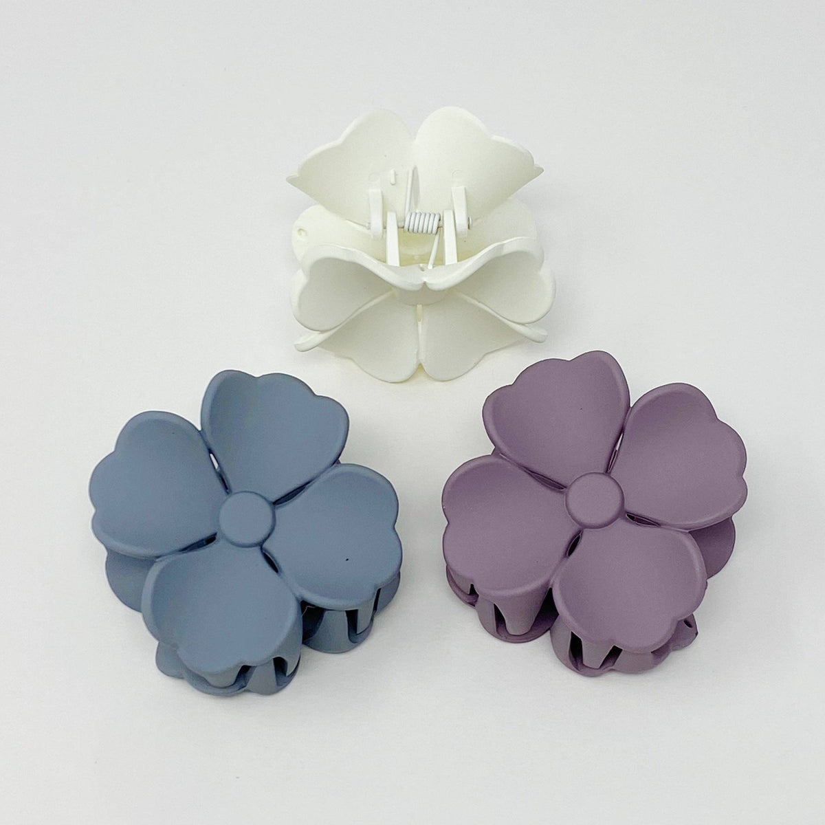 Hibiscus Petals Hair Claw Set Of 3: Black