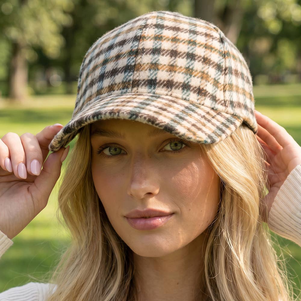 Tartan Check Curved Brim Baseball Cap: GN