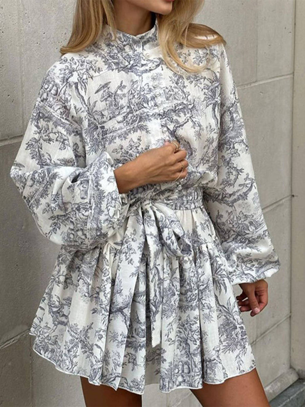 Long Sleeved Lace Up Printed Dress: Red / XL