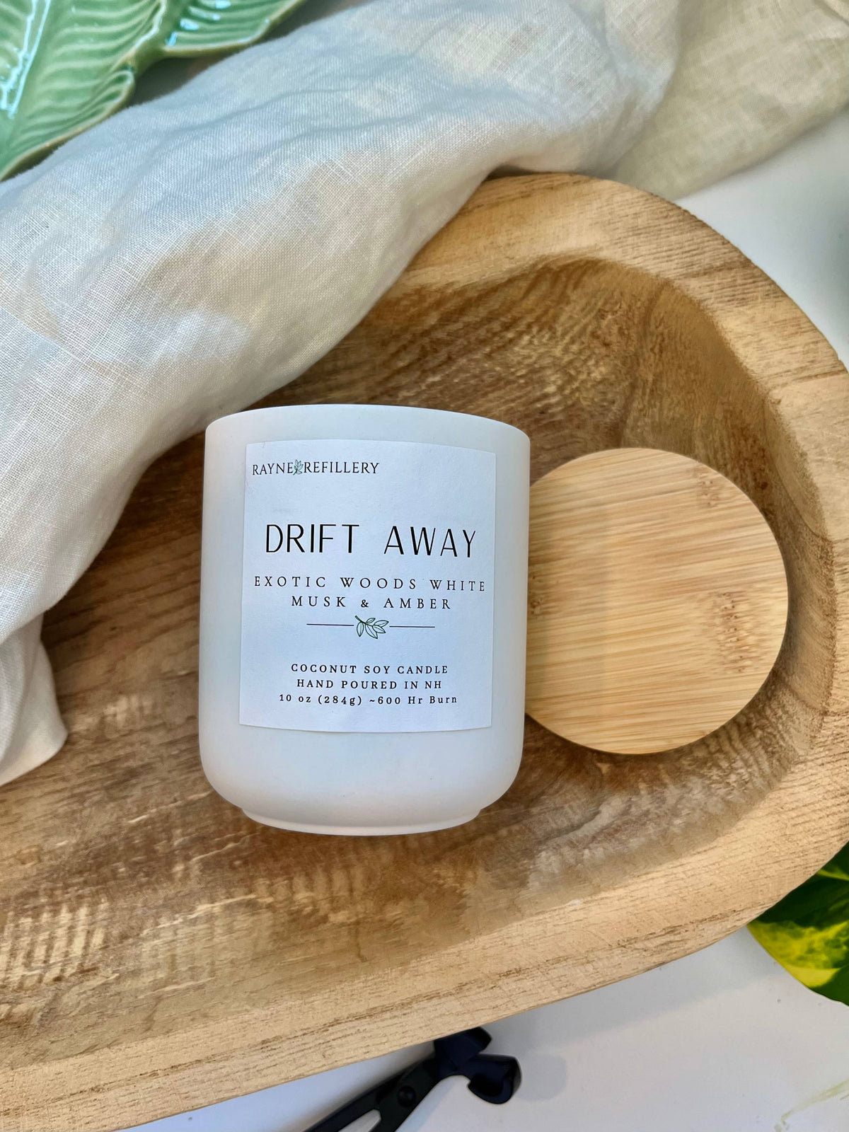The Granite Vessel -  Coconut Soy Wax Candle: Lilac
