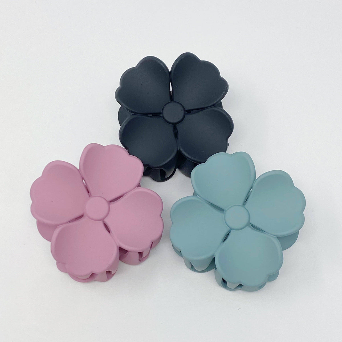 Hibiscus Petals Hair Claw Set Of 3: Black