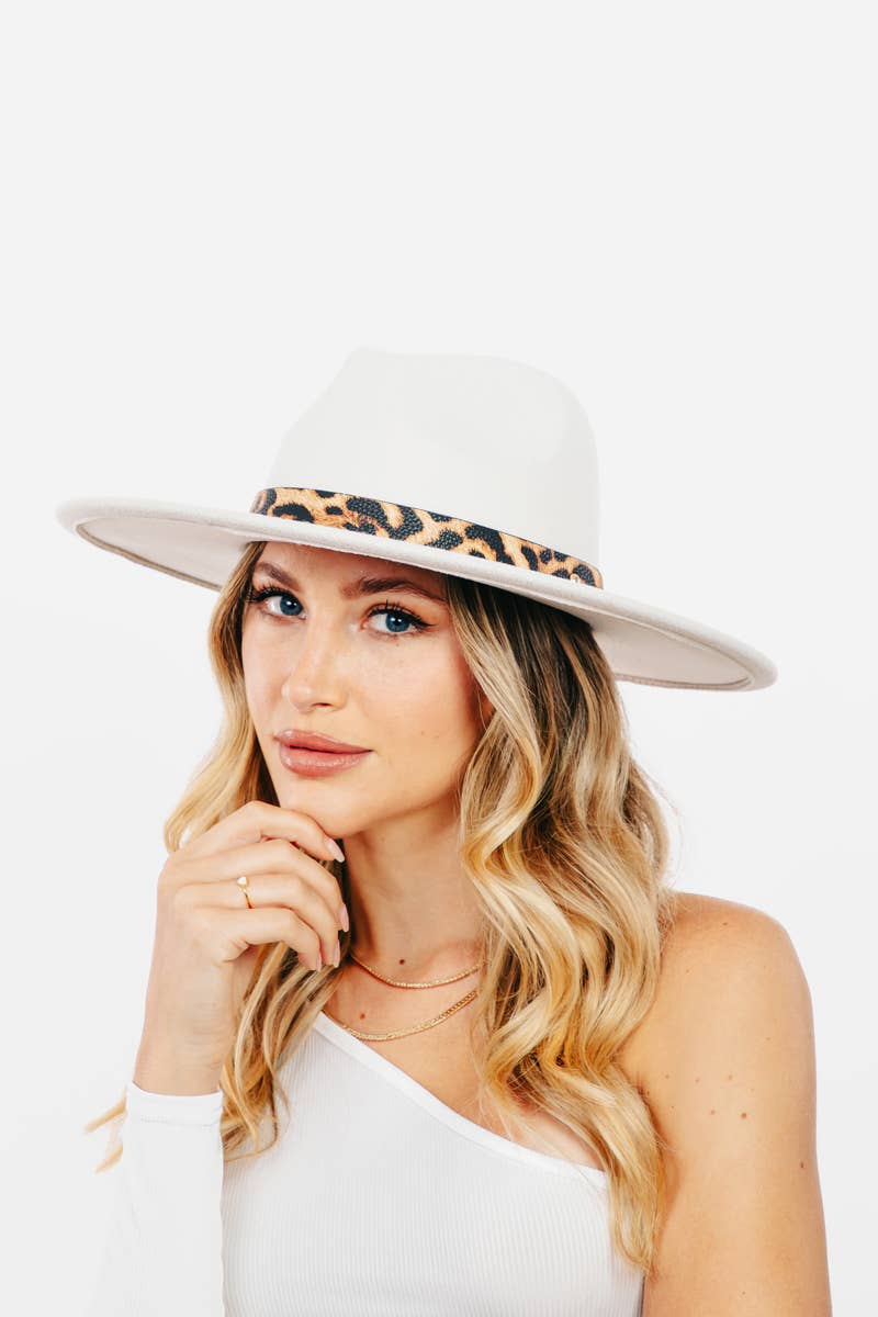 Leopard Strap Flat Brim Fedora Hat: BE