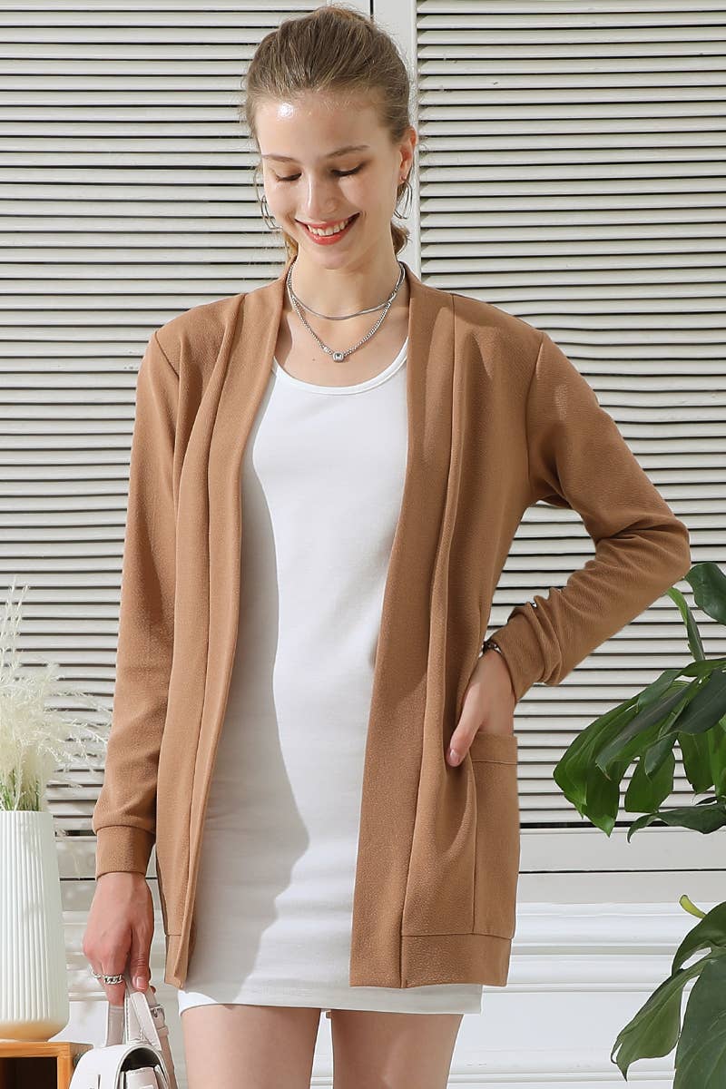 CWOCAL532_LONG SLEEVE SHORT ROVE CARDIGAN WITH POCKETS: BLACKWHITEPLAID / (S) 1